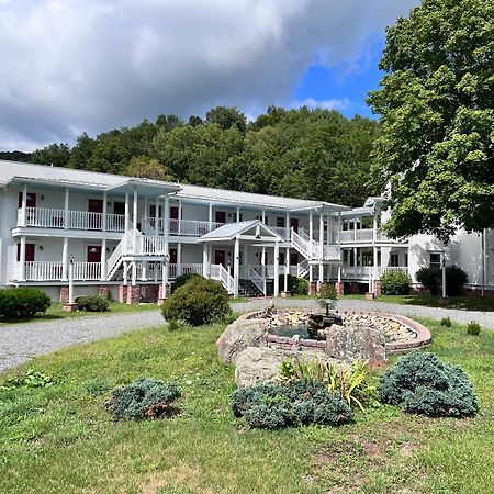 Mountain Quest Inn Marlinton Zewnętrze zdjęcie